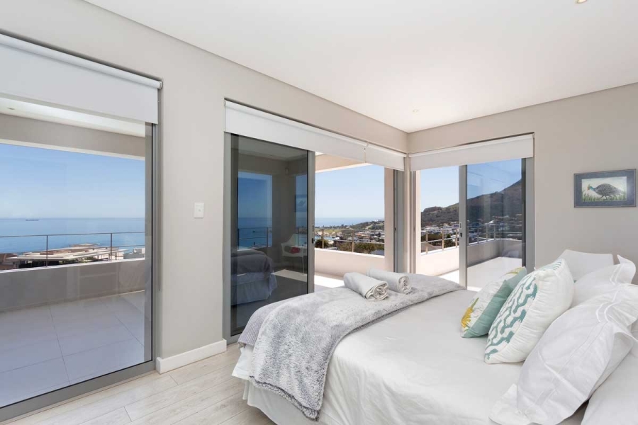 To Let 5 Bedroom Property for Rent in Camps Bay Western Cape